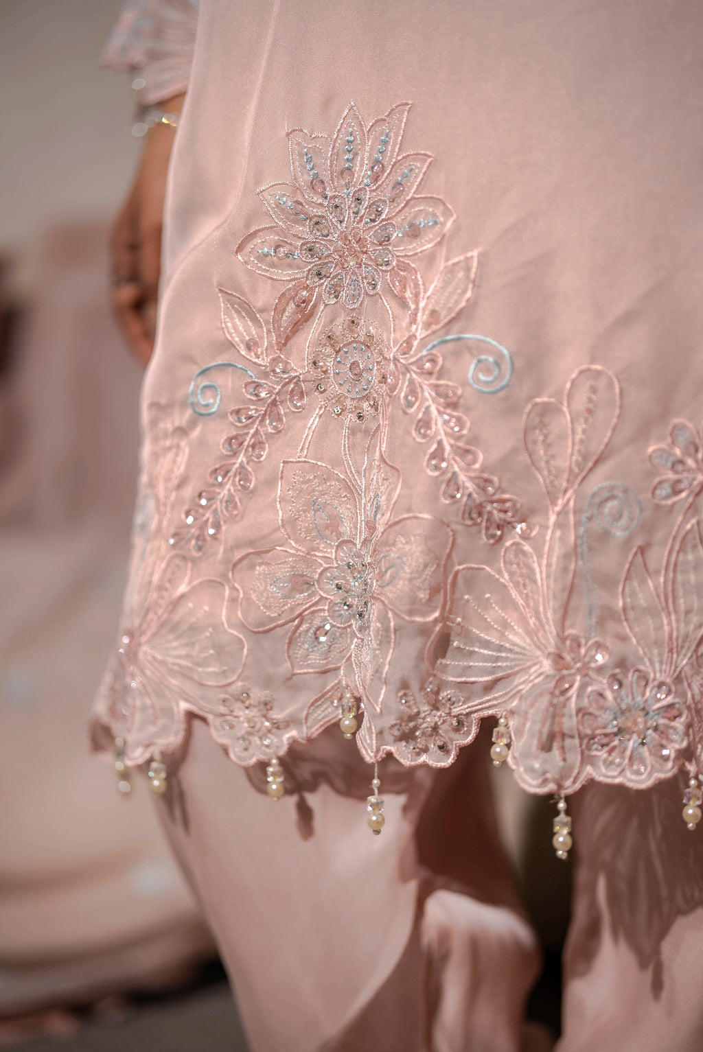 Nooran Embroidered Organza 3-Piece Suit Set