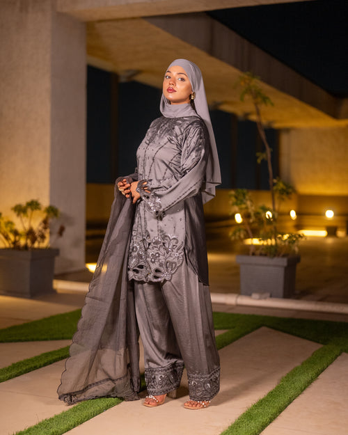 Aafreen 3 Piece Suit Set GREY