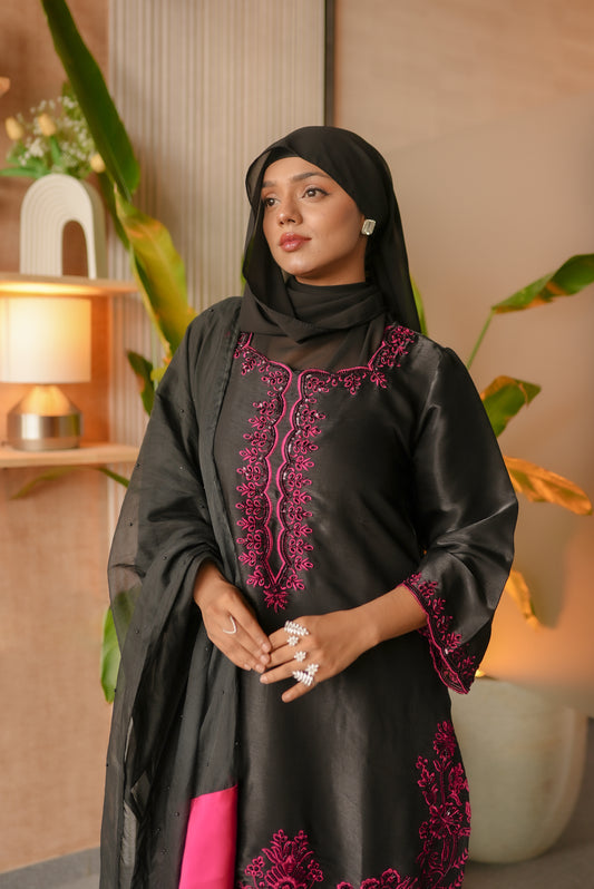 Ruhani Three-Piece Farshi Set