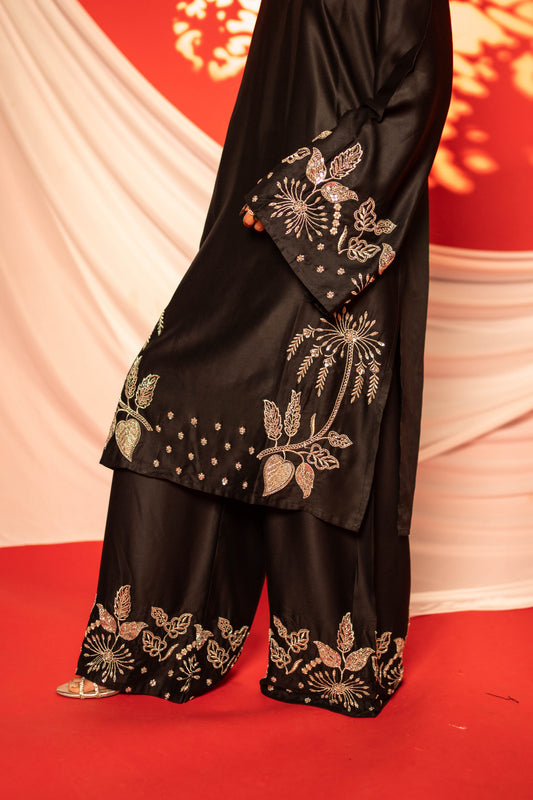 Aarti 3 piece suit