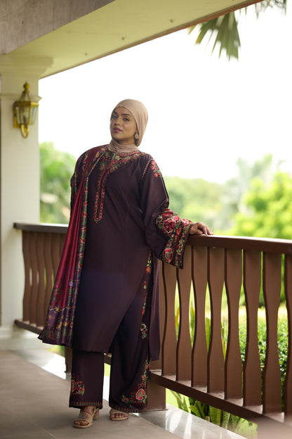 MALIKA  3 PIECE SUIT